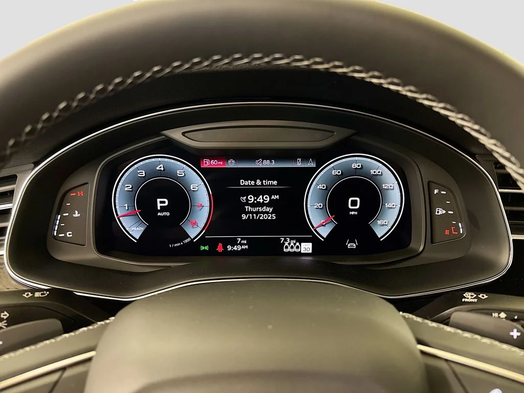 2025 Audi Q8 Premium Plus - Photo 10