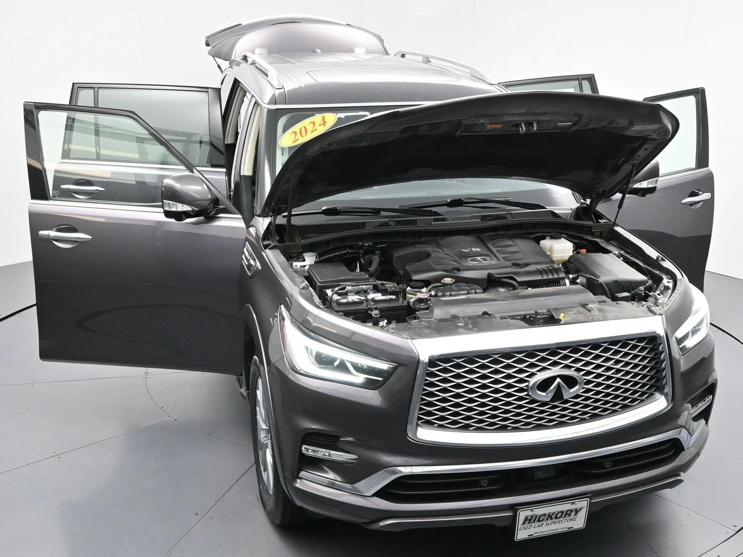 Used 2024 Anthracite Gray INFINITI LUXE image 56