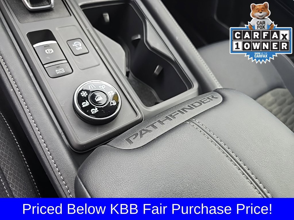 Used 2025 Silver Nissan S image 25