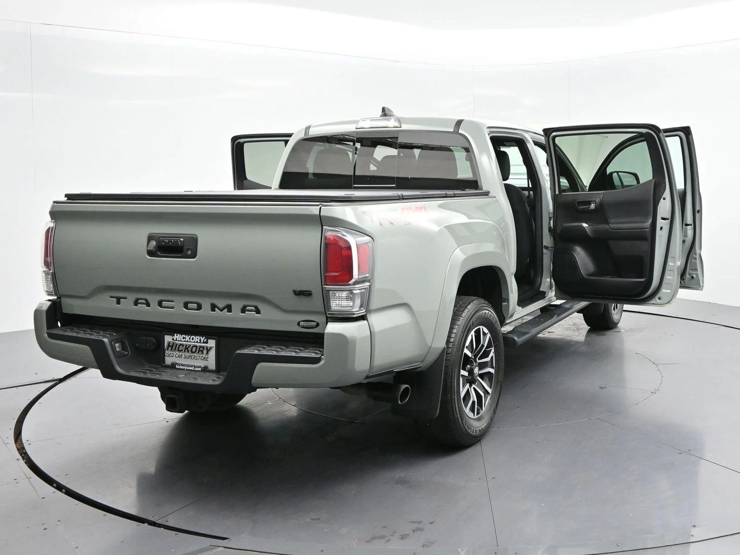 Used 2023 Gray Toyota SR image 39