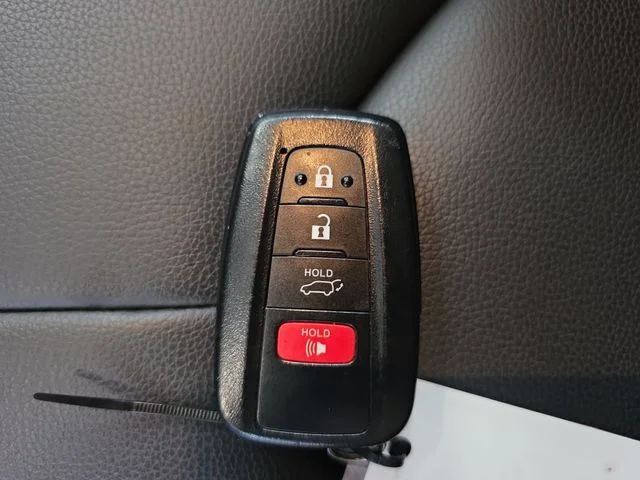 Used 2020 Magnetic Gray Metallic Toyota XLE image 38