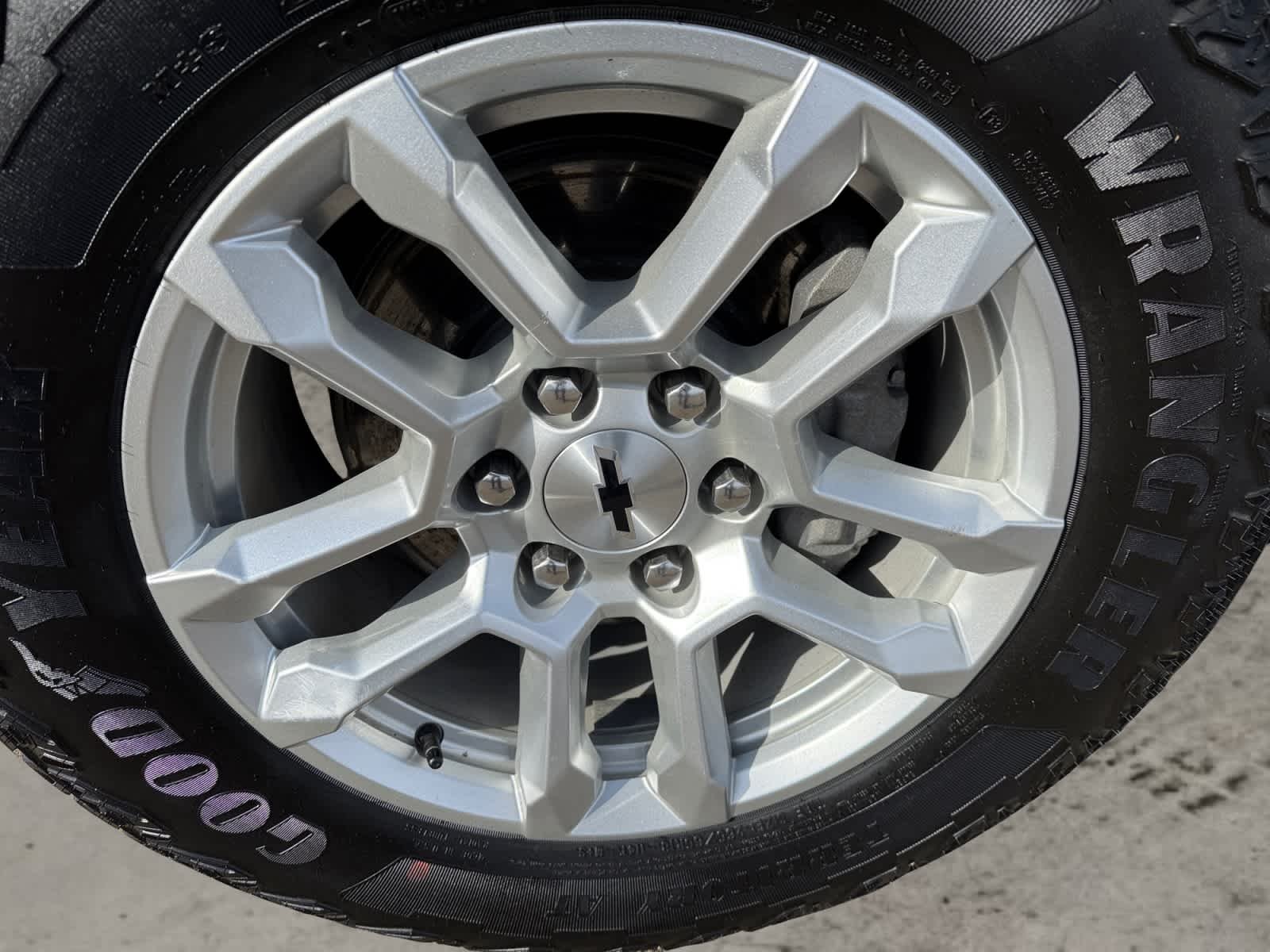Used 2025 Black Chevrolet RST image 14