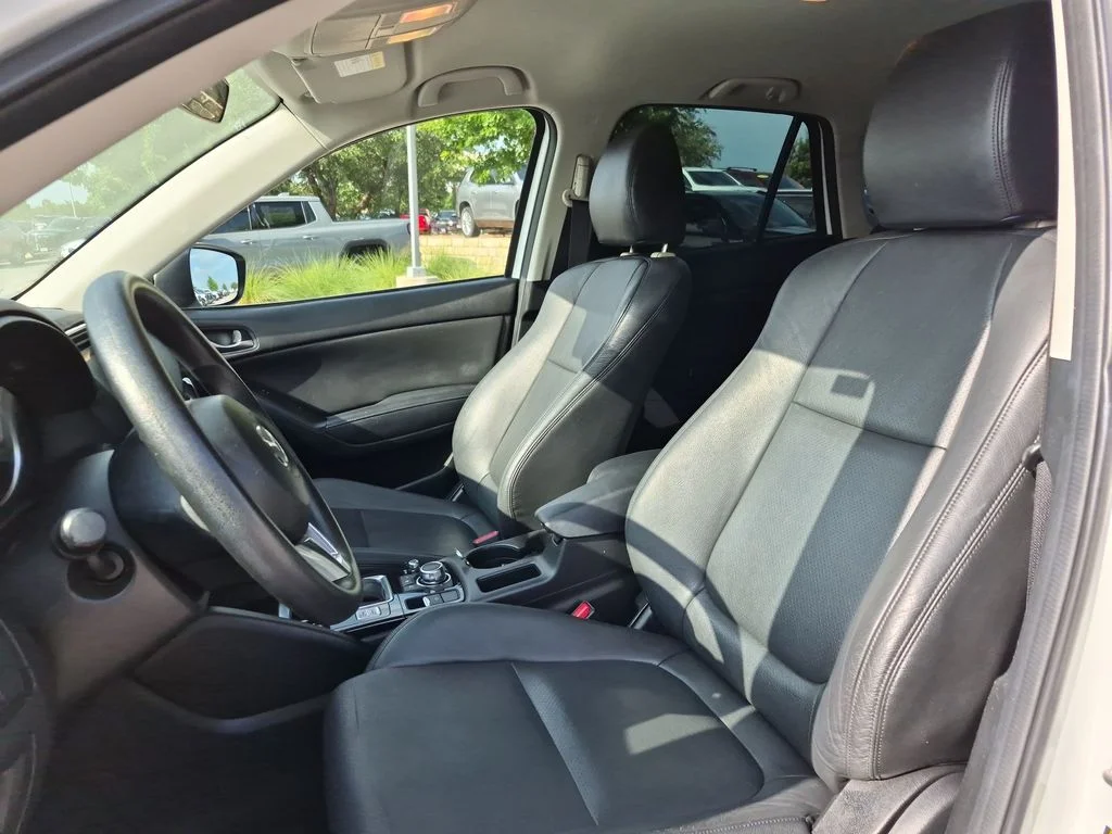 Used 2016 White Mazda Sport image 19