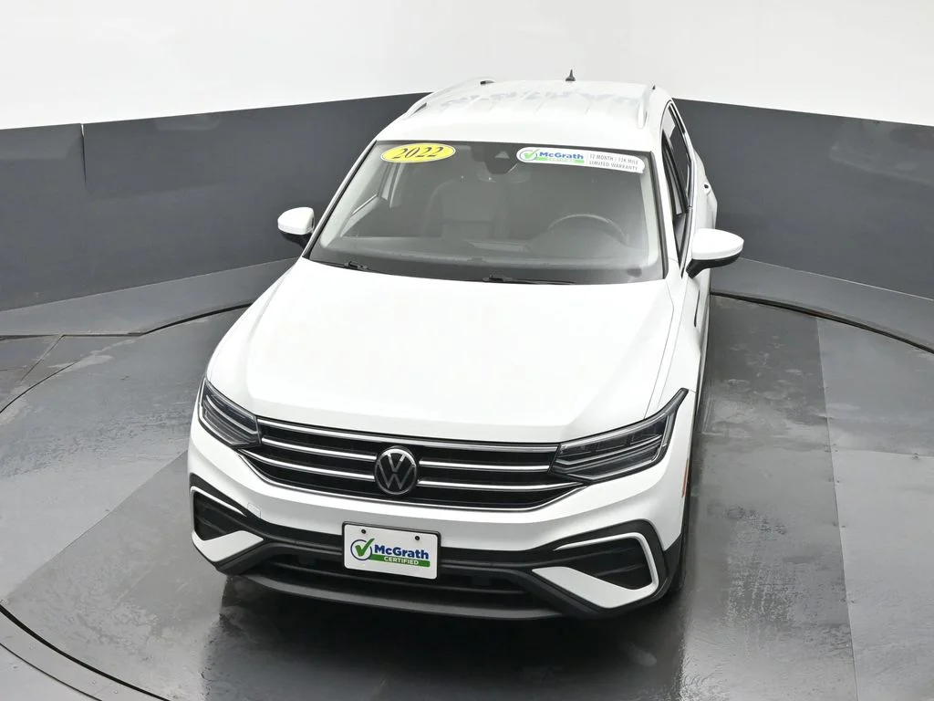 Used 2022 White Volkswagen 2.0T SE image 28