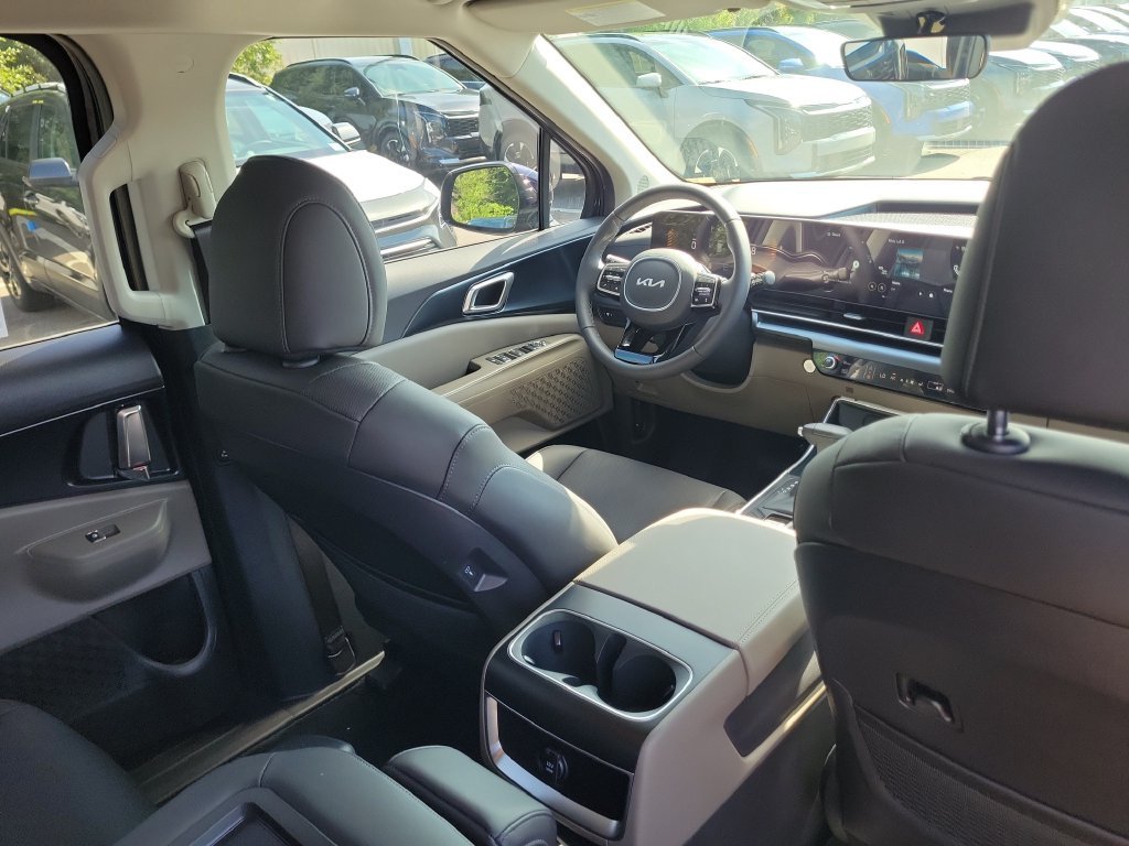 New 2026 Deep Chroma Blue Kia LXS image 13