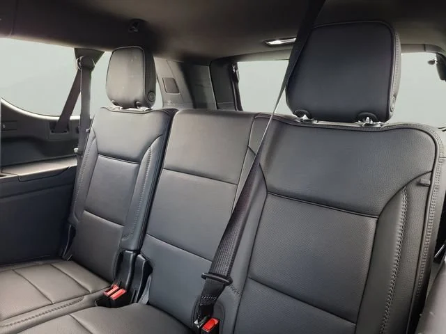 Used 2024 Onyx Black GMC Denali image 11