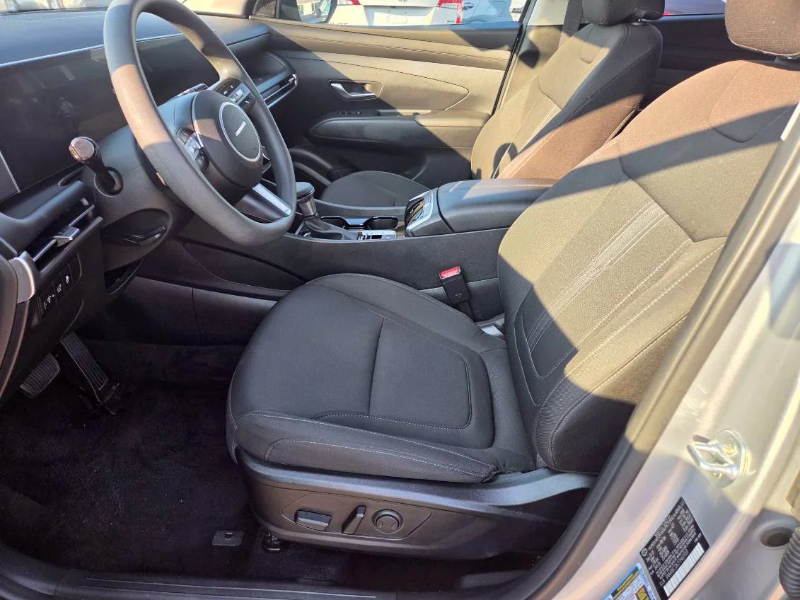 Used 2026 Silver Hyundai SEL image 10