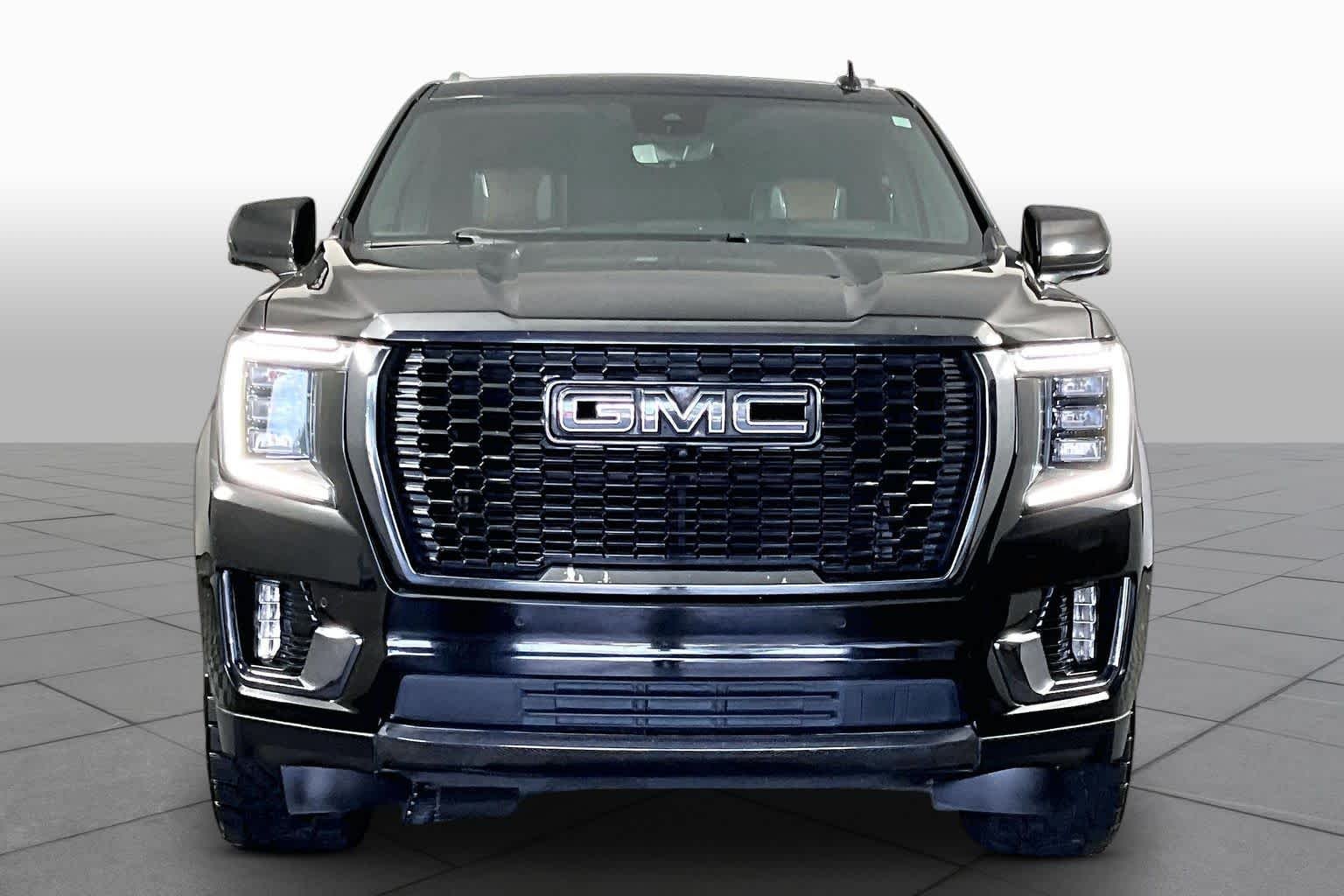Used 2023 Onyx Black GMC Denali Ultimate image 4