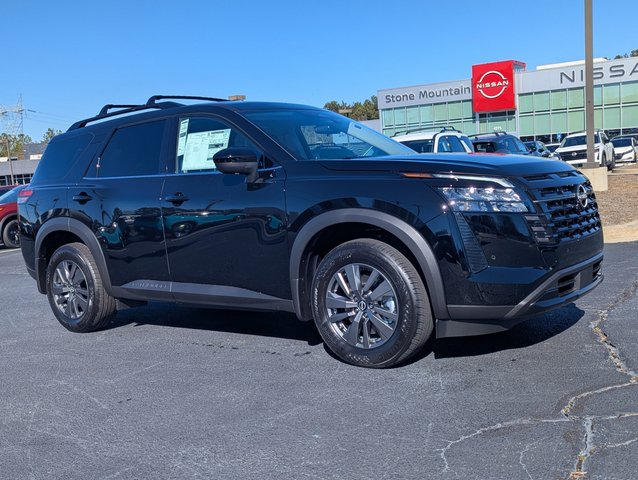 2026 Nissan Pathfinder SV