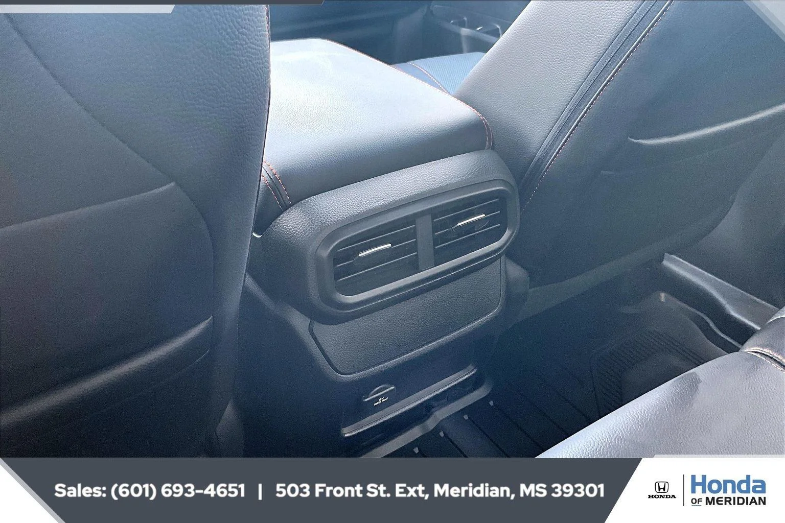Used 2025 Sonic Gray Pearl Honda TrailSport image 24