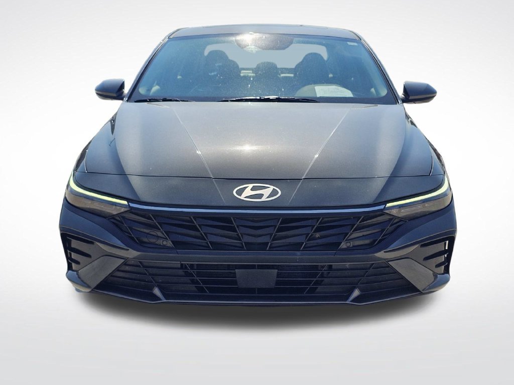Used 2025 Gray Hyundai Limited image 2