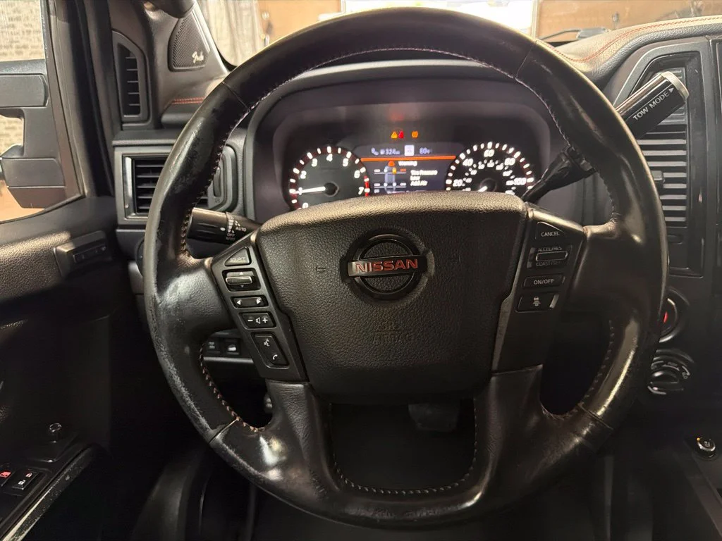 Used 2021 Deep Blue Pearl Metallic Nissan PRO-4X image 18