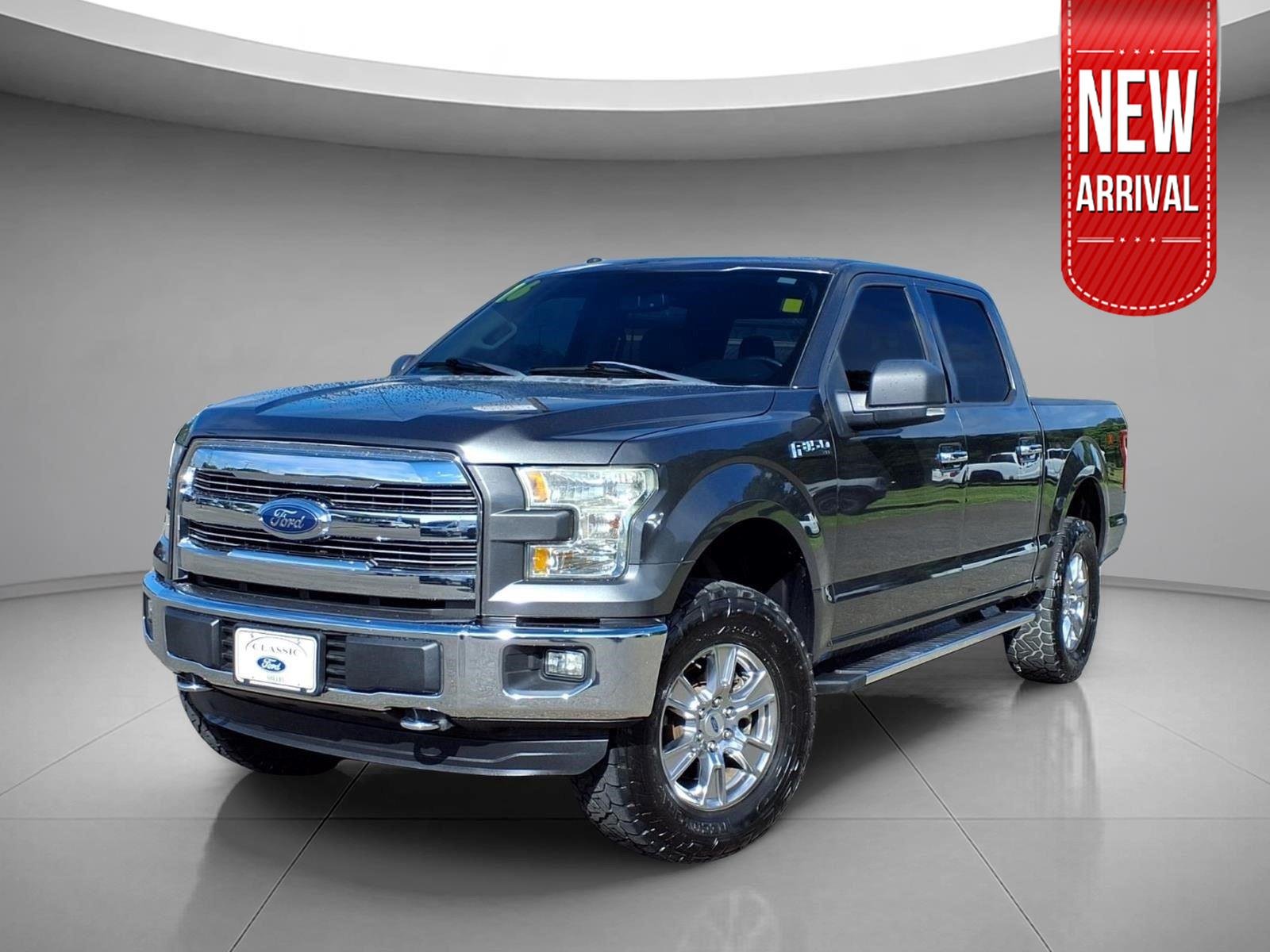 Used 2016 Lithium Gray Ford XLT image 1