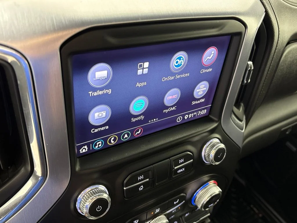 Used 2020 White GMC SLT image 51