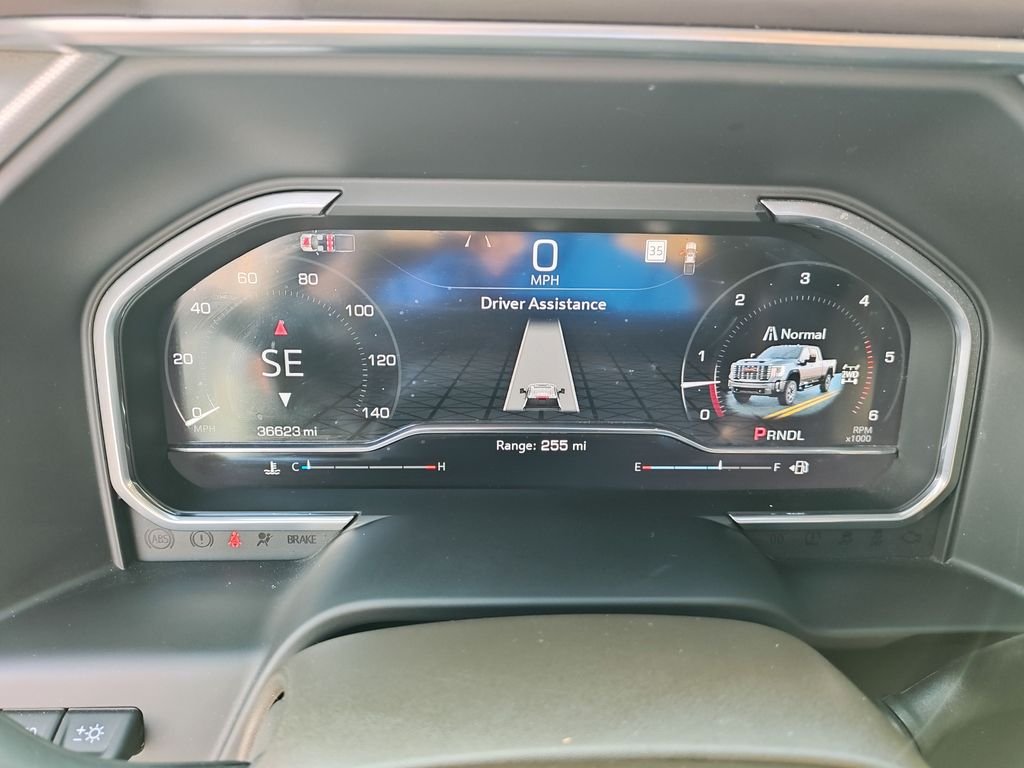 Used 2024 White GMC Denali image 18