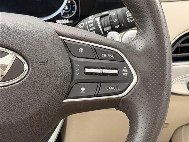 Used 2020 Black Hyundai Limited image 20
