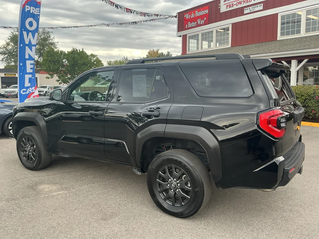 Used 2025 BLACK Toyota SR5 image 7