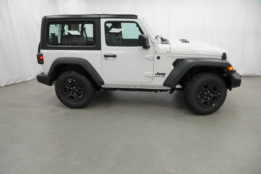 2026 Jeep Wrangler 2-Door Sport - Photo 9