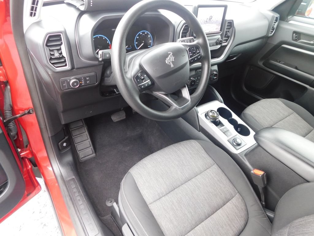 Used 2021 Red Ford Big Bend image 13