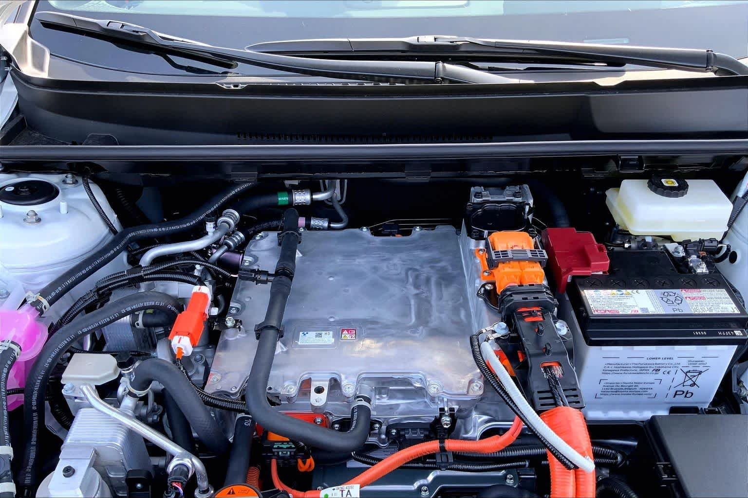 2026 Toyota C-HR XSE - Photo 16