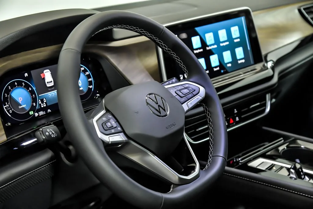 New 2026 Gray Volkswagen SE w/Technology image 8