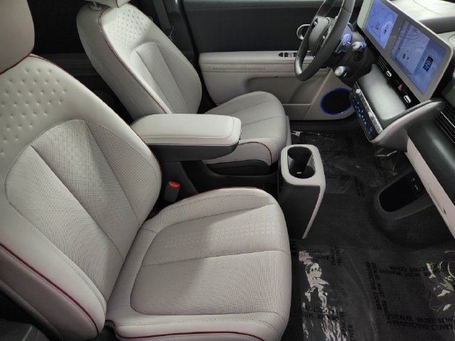 2024 Hyundai IONIQ 5 Limited - Photo 14