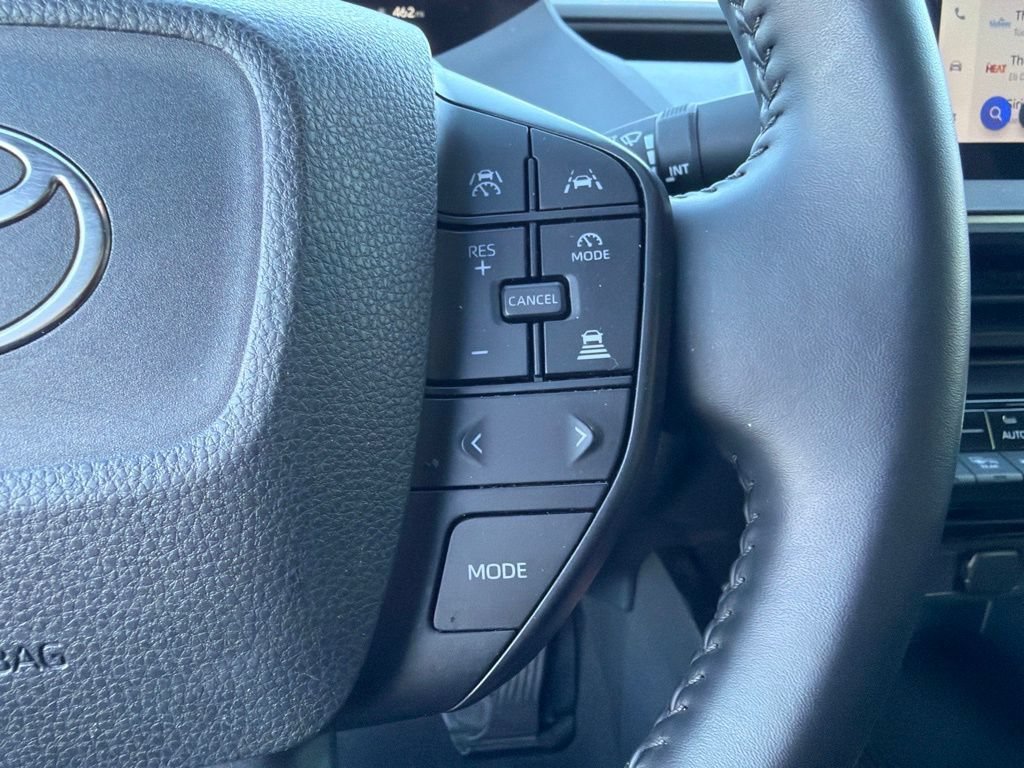 Used 2025 Cutting Edge Toyota LE image 21