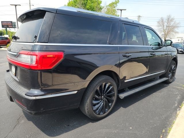 Used 2020 Black Lincoln Reserve image 4
