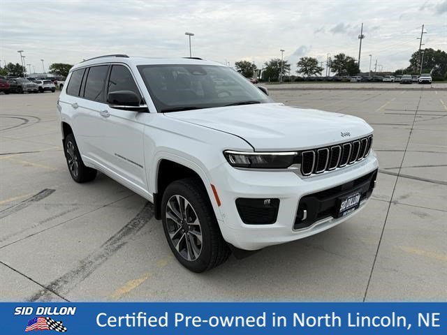 Used 2023 Bright White Clear Coat Jeep Overland image 6