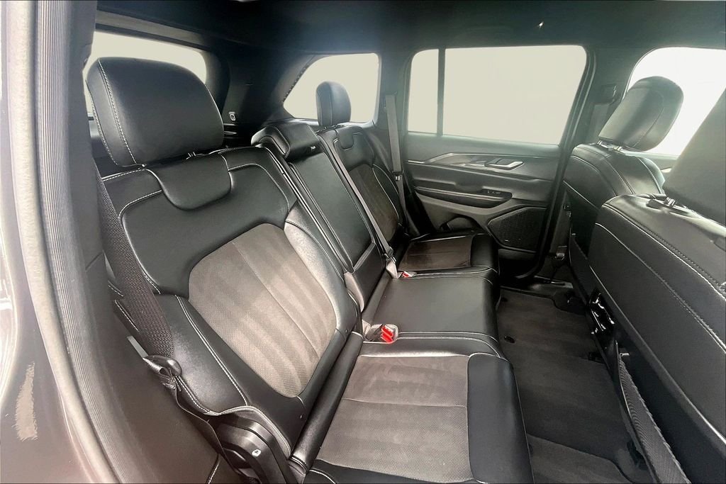 2023 Jeep Grand Cherokee Altitude - Photo 26