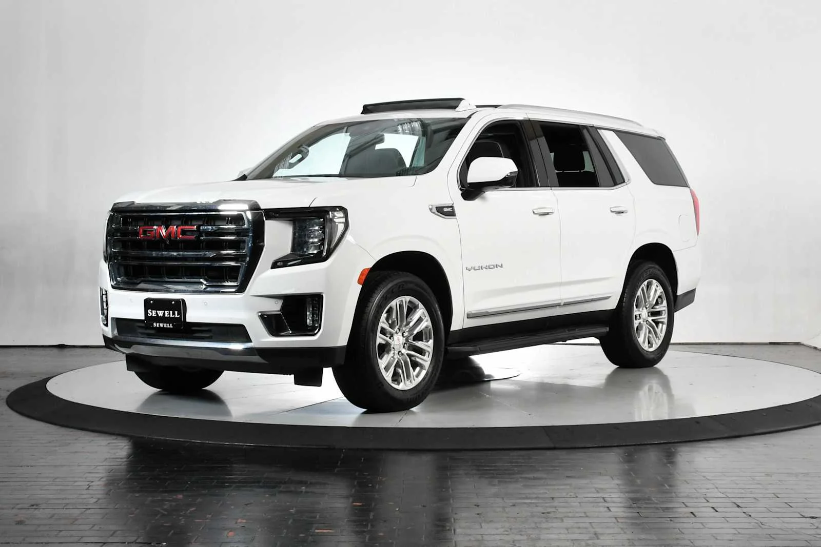 2023 GMC Yukon 2WD SLT's photo