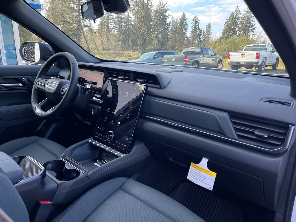 2026 GMC Terrain AT4 - Photo 33
