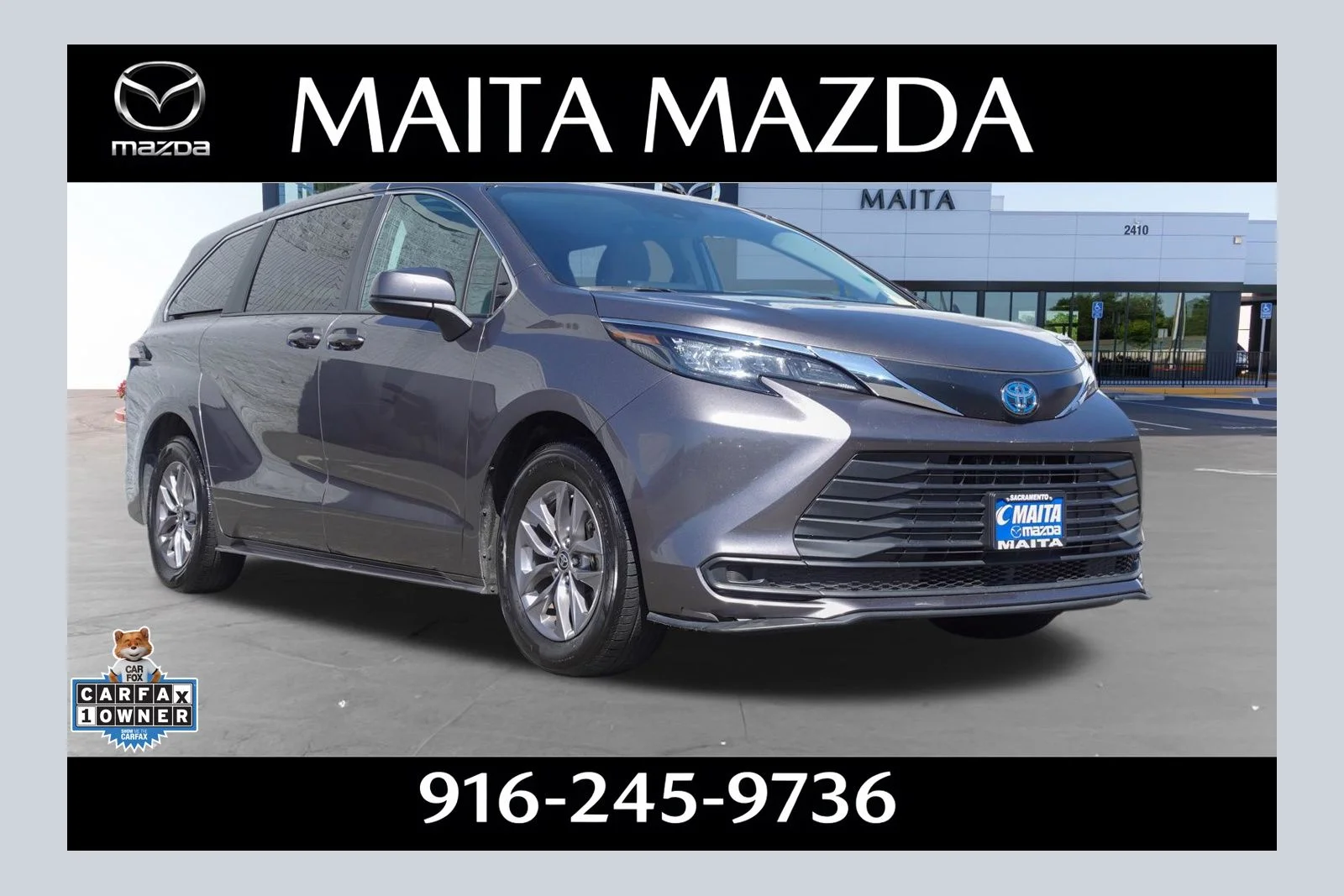 2024 Toyota Sienna LE 8-Passenger Hybrid AWD's photo