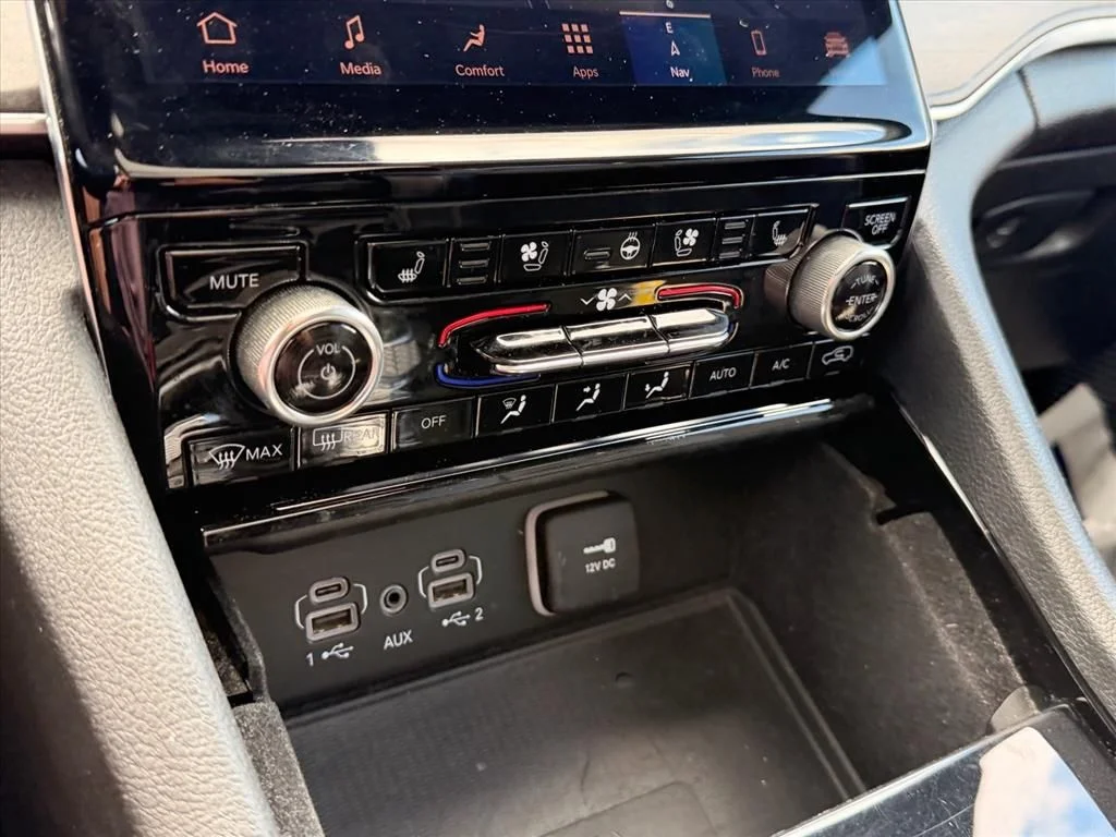 Used 2021 Gray Jeep Overland image 25