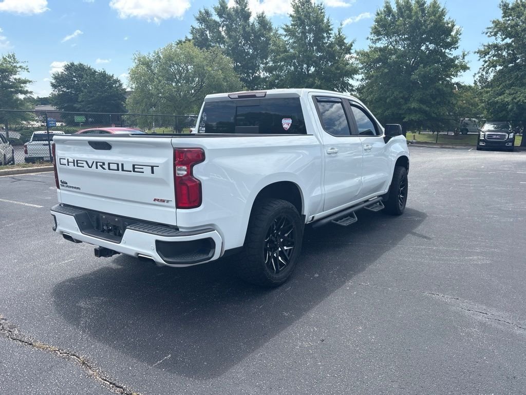 Used 2021 White Chevrolet RST image 3