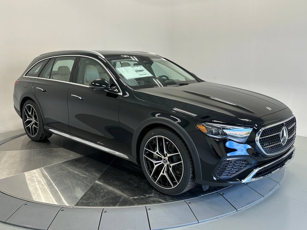 New 2026 Black Mercedes-Benz E 450 image 2
