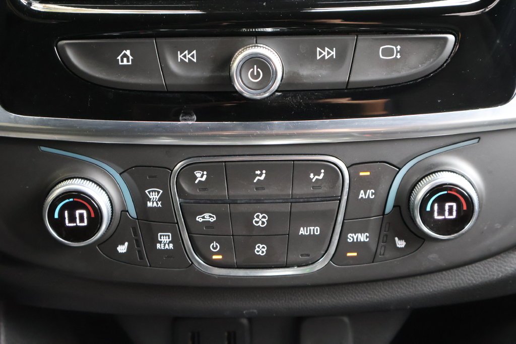 Used 2023  Chevrolet LT image 19