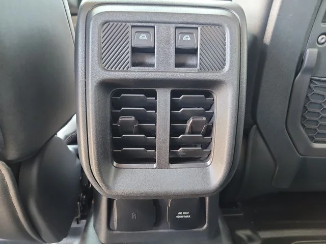 New 2026 Oxford White Ford Badlands image 15