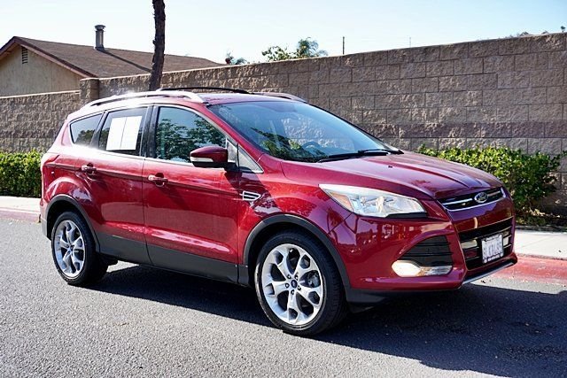 Used 2014 Red Ford Titanium image 5