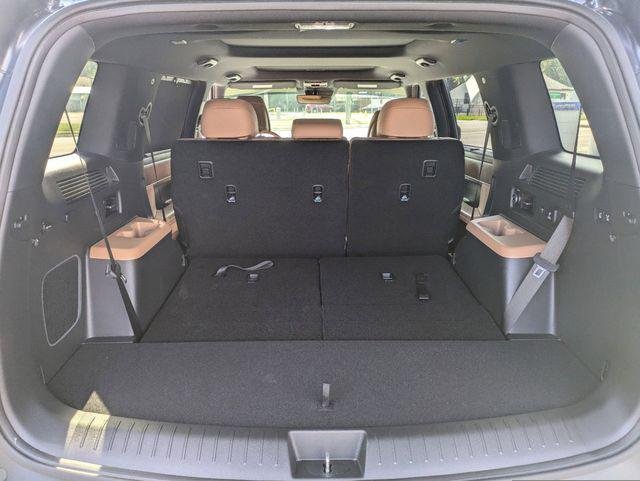 2024 Hyundai Santa Fe Limited - Photo 12