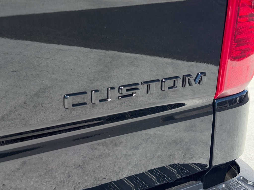 2026 Chevrolet Silverado 1500 Custom - Photo 13