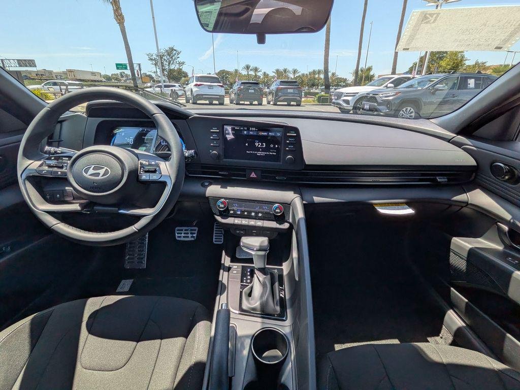 New 2026 White Hyundai SEL Sport image 26