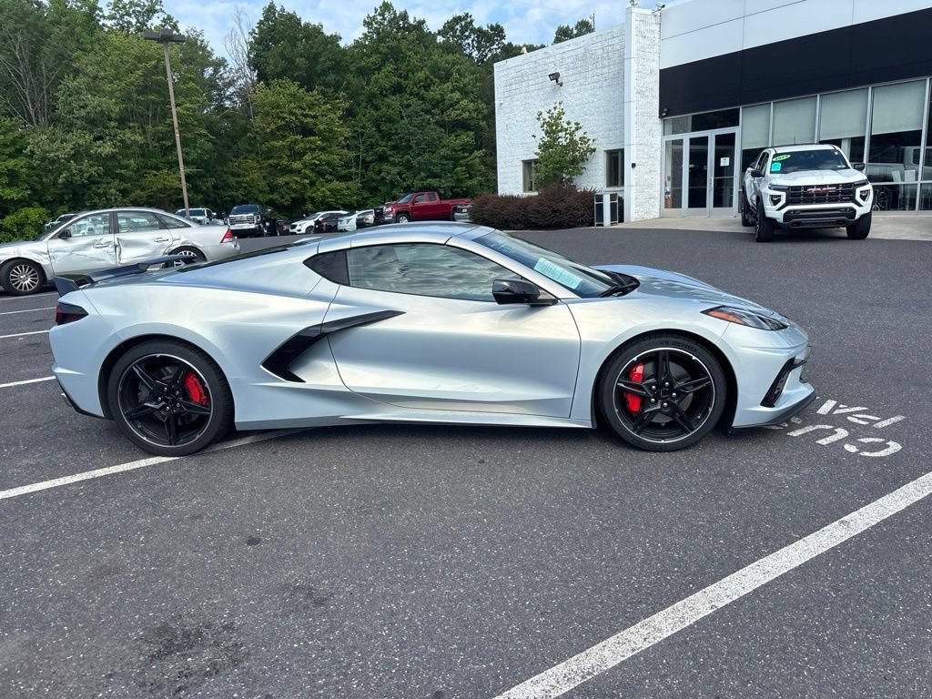 Used 2021 SILVER FLARE METALLIC Chevrolet 2LT image 2