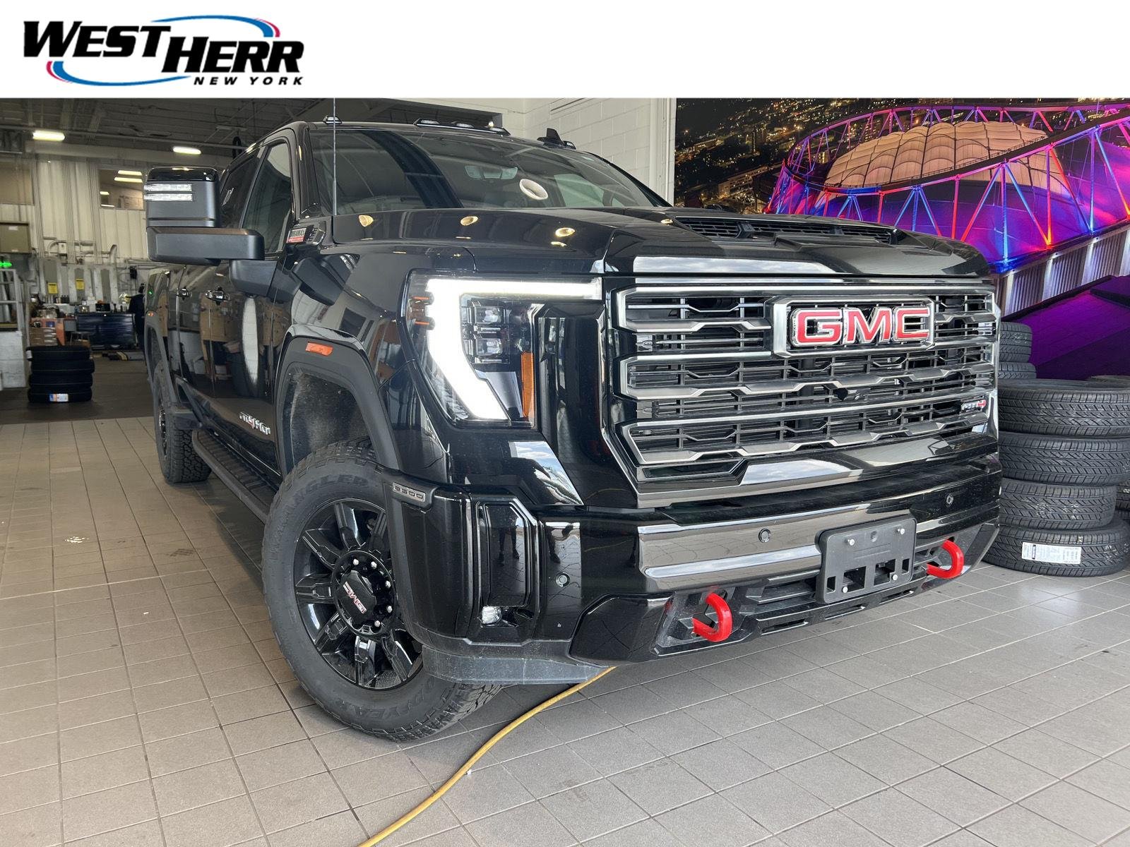 Used 2025 Onyx Black GMC AT4 image 1
