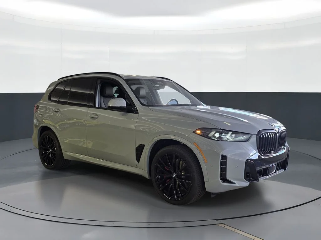 New 2026 Brooklyn Grey Metallic BMW sDrive40i image 2