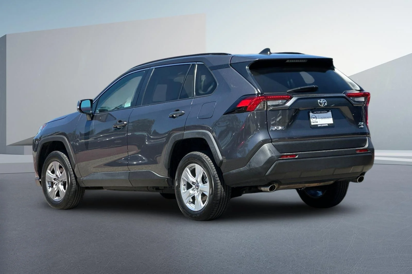 Used 2025 Gray Toyota XLE image 6