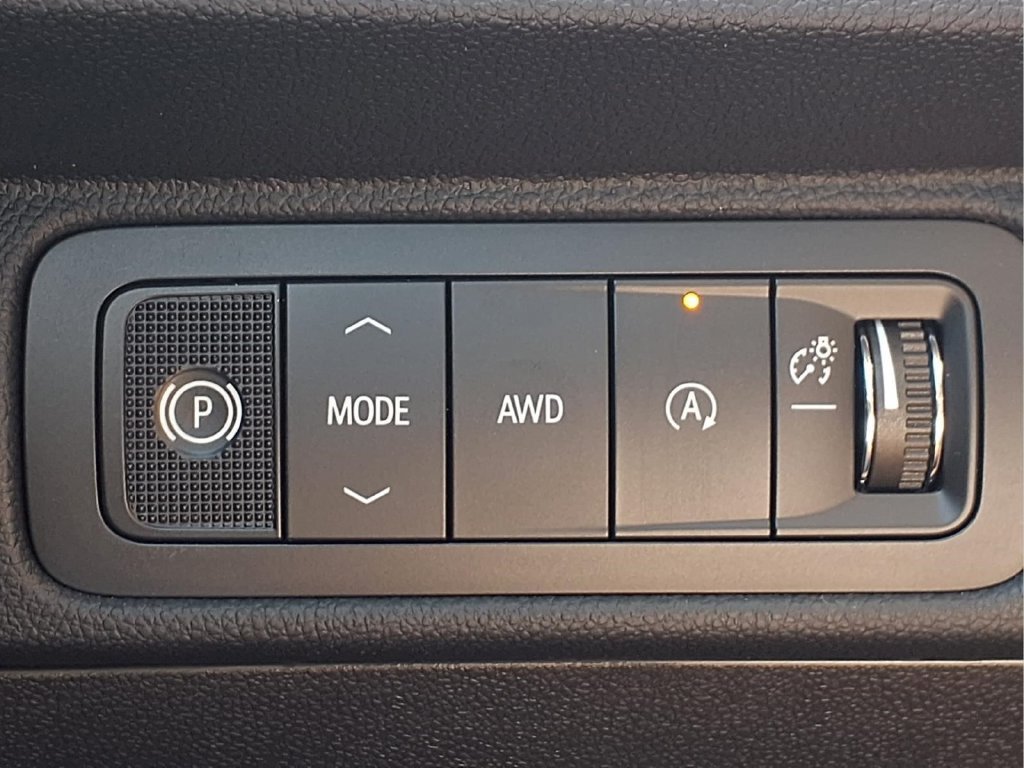2027 Chevrolet Traverse Z71 - Photo 22