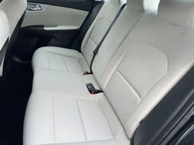Used 2023 Black Kia LXS image 32