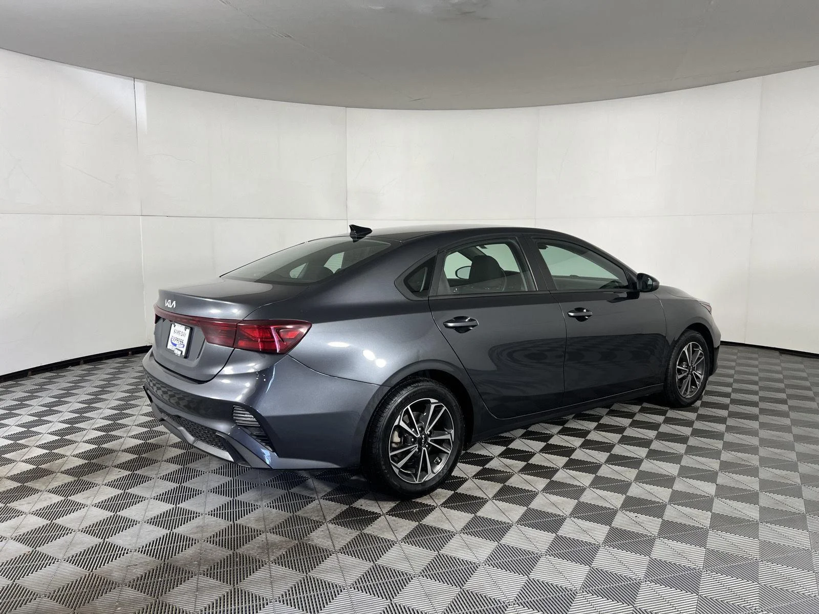 Used 2024 Gy Kia LXS image 40