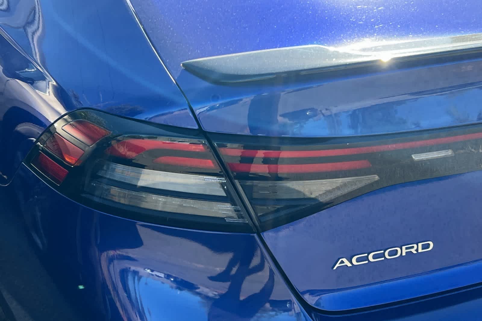 Used 2023  Honda  image 15